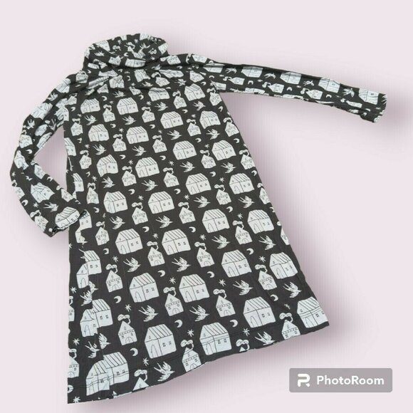 Kate Quinn Long Sleeve Cowl Neck Dress in Little Houses - Picture 2 of 5